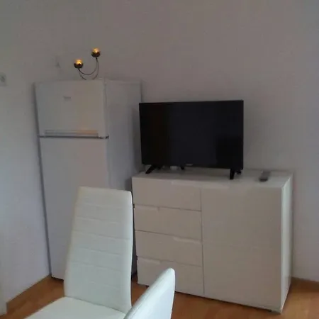 Silver House Apartment